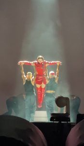 Rosalía gira Motomami
