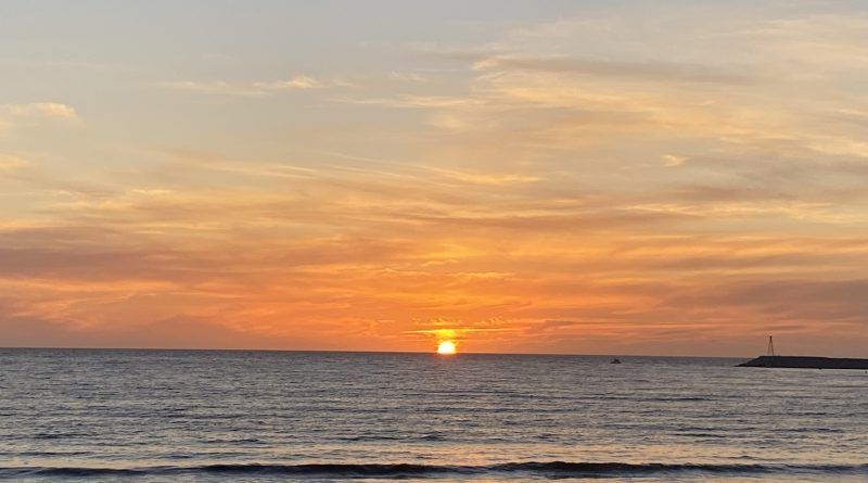 Atardecer en Ensenada