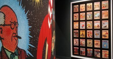 Mural Exposición Cómic CaixaForum