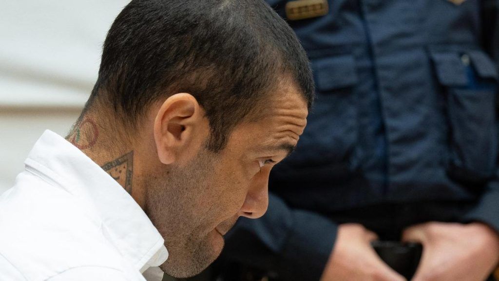 Dani Alves durante el juicio