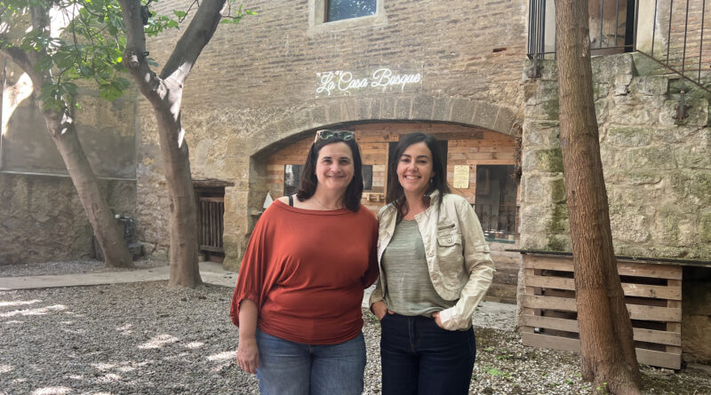 Cristina y Maripaz en La Casa Bosque