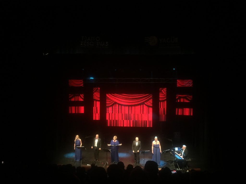 Mocedades en el Teatro de las Esquinas