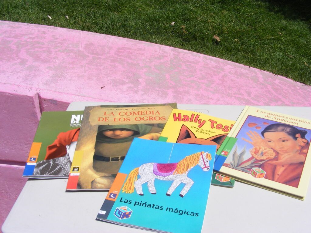 Biblioteca ambulante. Área deportiva de un conjunto habitacional