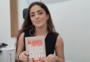 Paula Boira con su libro "Un aborto, 8000 pesetas"